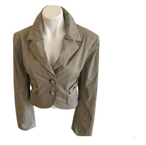 Striped cropped blazer